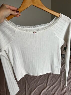 Aeropostale Cream Ribbed Lace-Trim Top with Pink Rose Charm